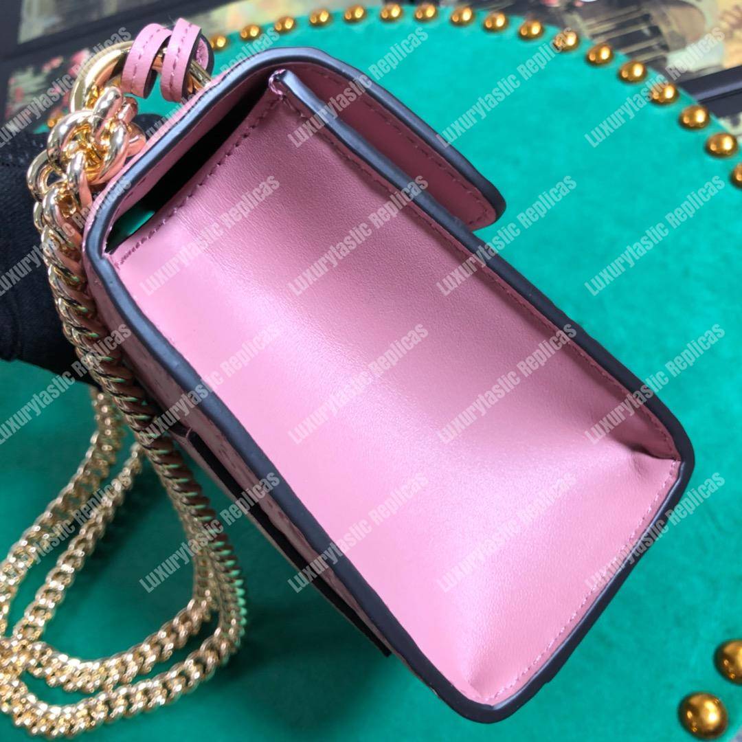 G*u*i padlock small signature shoulder bag fuschia