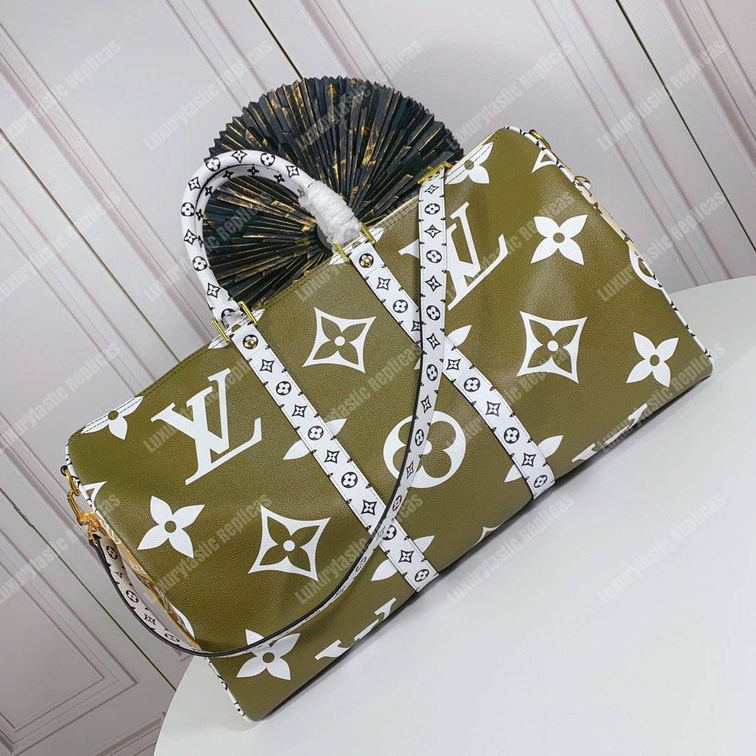 LV Keepall Bandouliere 50 Giant Monogram Green/Beige