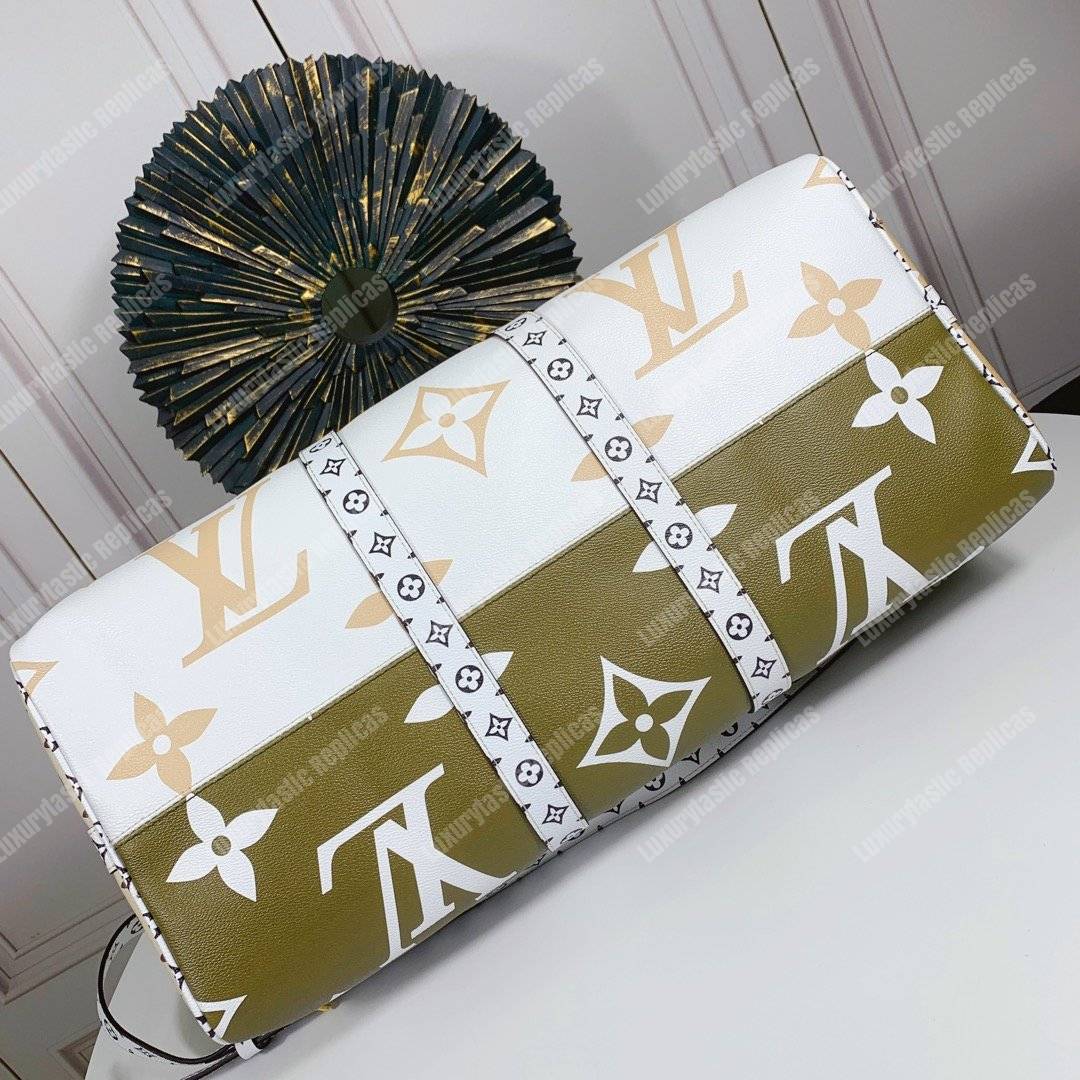 LV Keepall Bandouliere 50 Giant Monogram Green/Beige