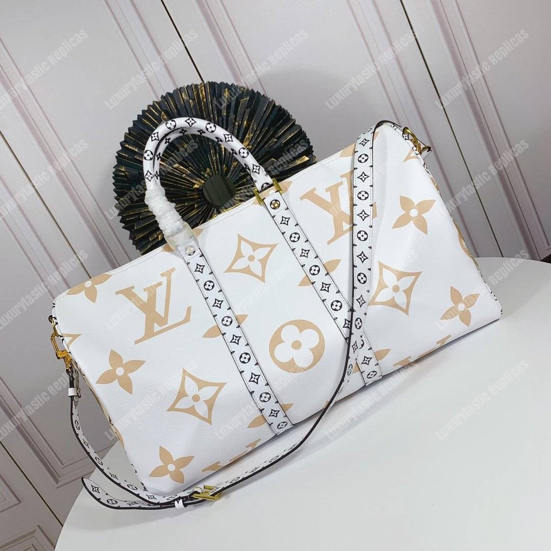 LV Keepall Bandouliere 50 Giant Monogram Green/Beige