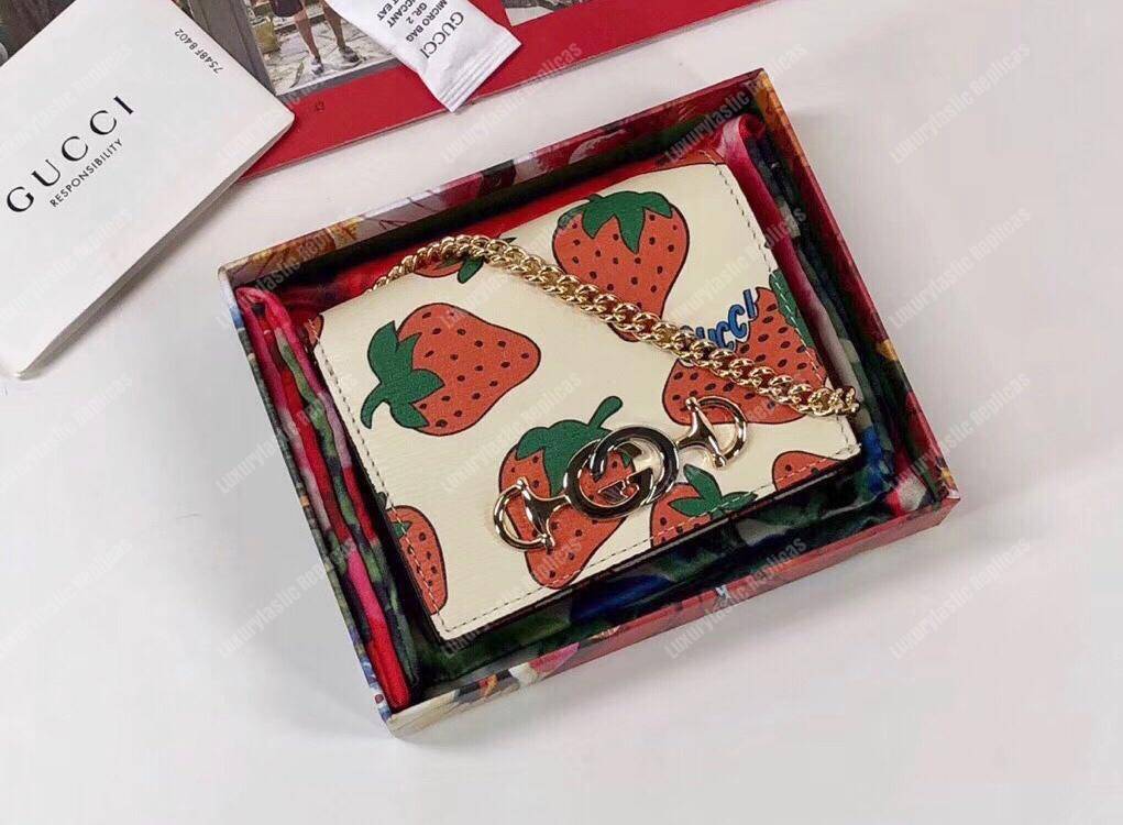 G*u*i zumi strawberry print card case wallet