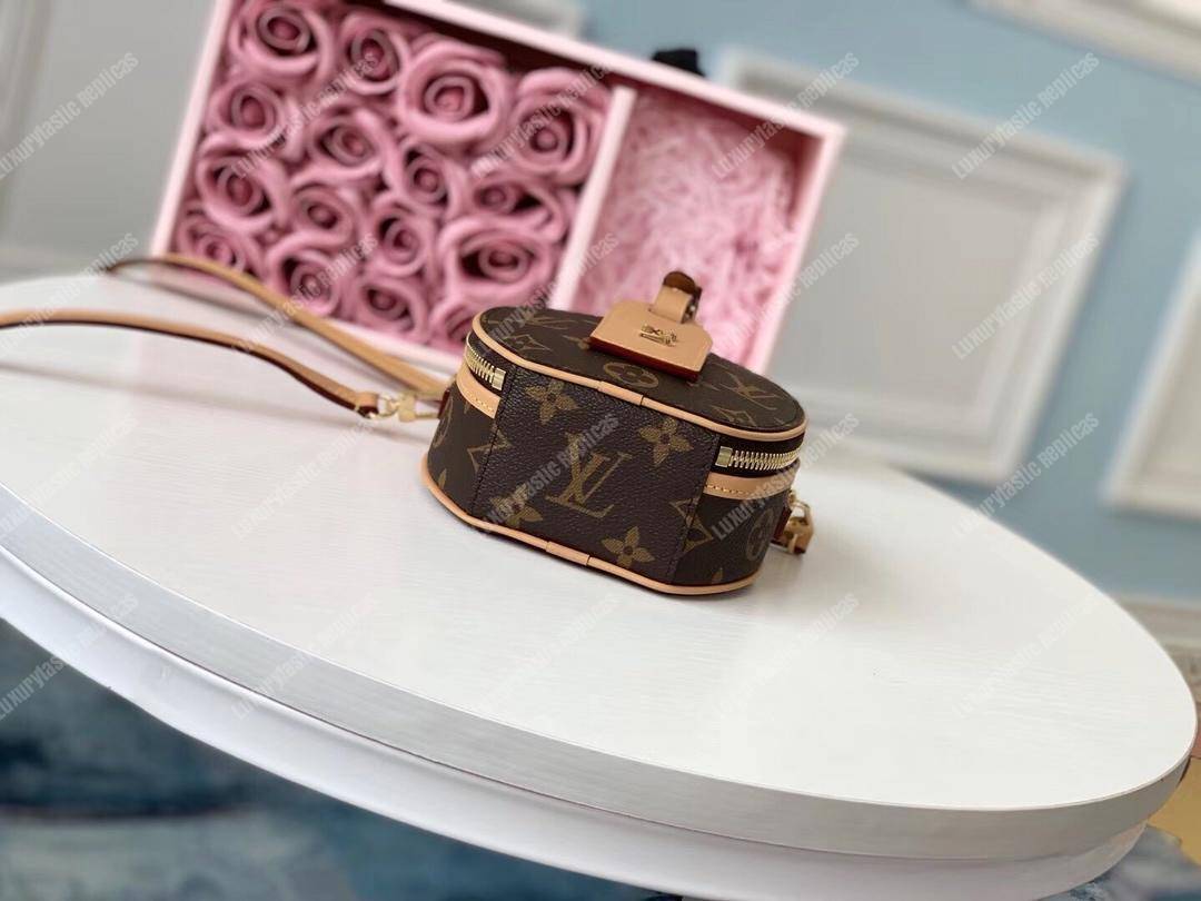 LV Mini Boîte Chapeau Monogram