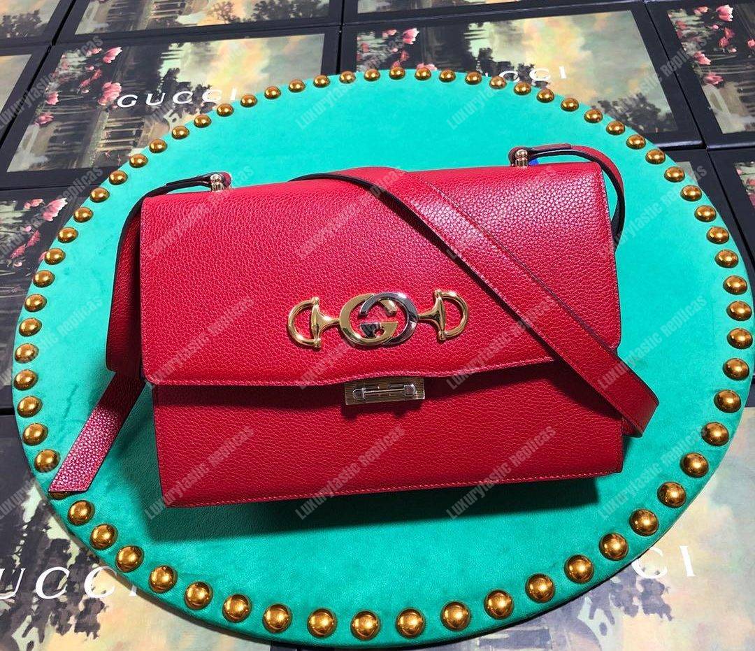 G*u*i zumi grainy leather small shoulder bag hisbiscus red