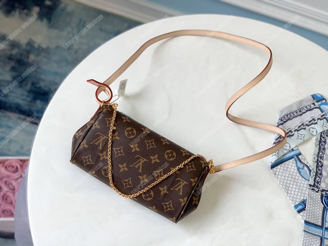 LV Favorite PM Monogram