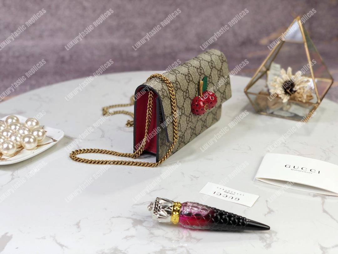 G*u*i gg sup*e mini bag with cherries