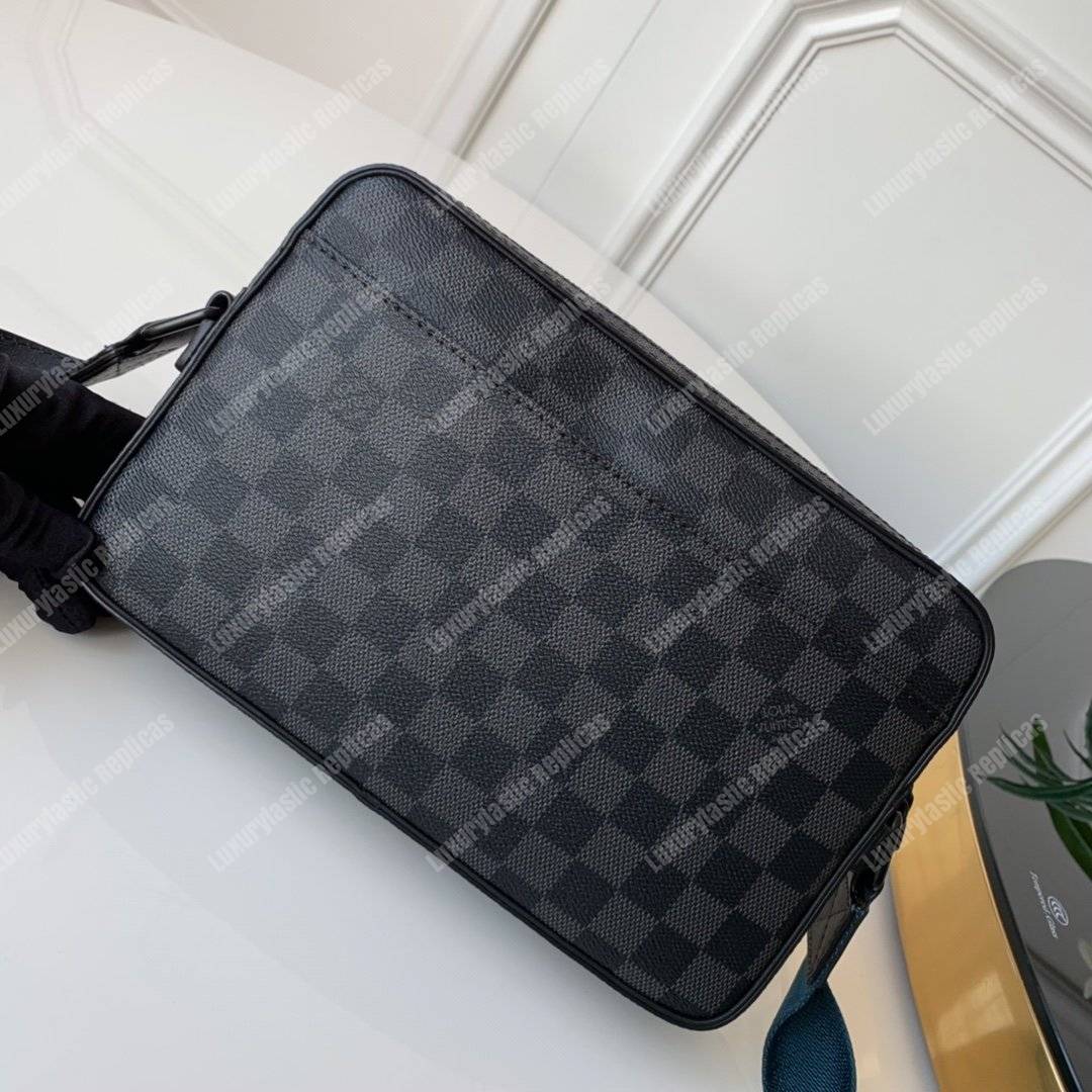 LV Alpha Messenger Damier Graphite
