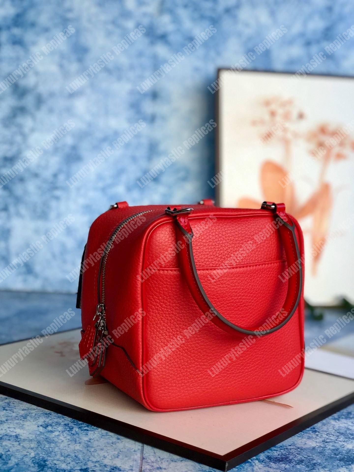 LV Neo Square Bag Rouge
