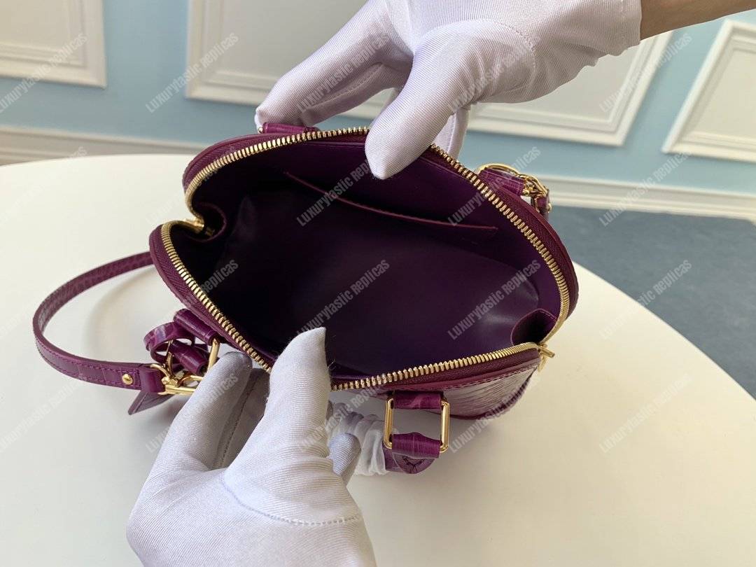 LV Alma BB Crocodilien Brillant Amethyste