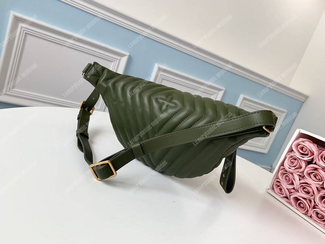 LV New Wave Bumbag Khaki