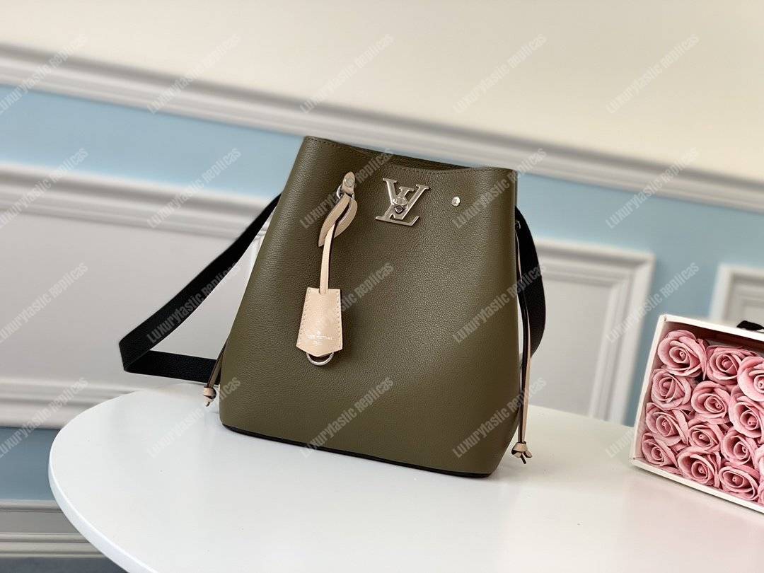 LV LockMe Bucket Laurier Toffee Latte Black