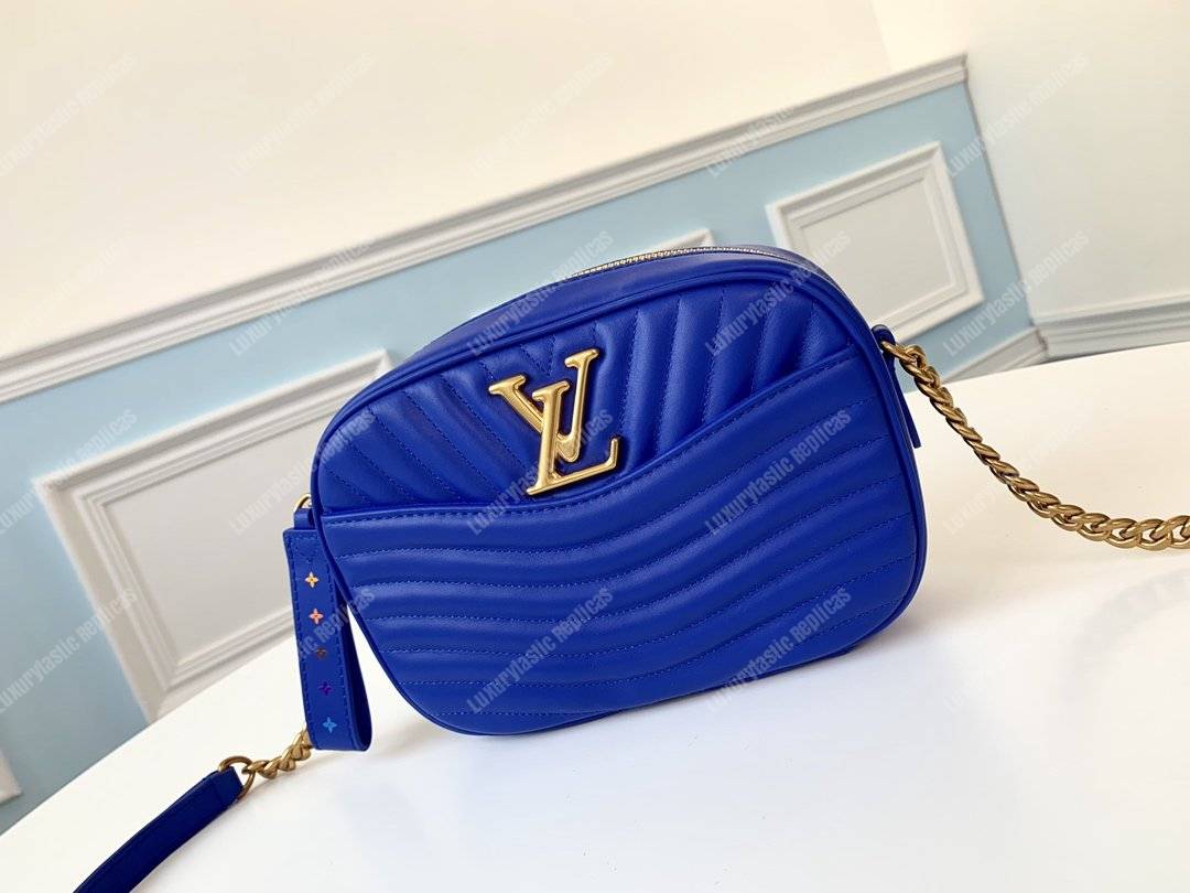LV New Wave Camera Bag Bleu Neon