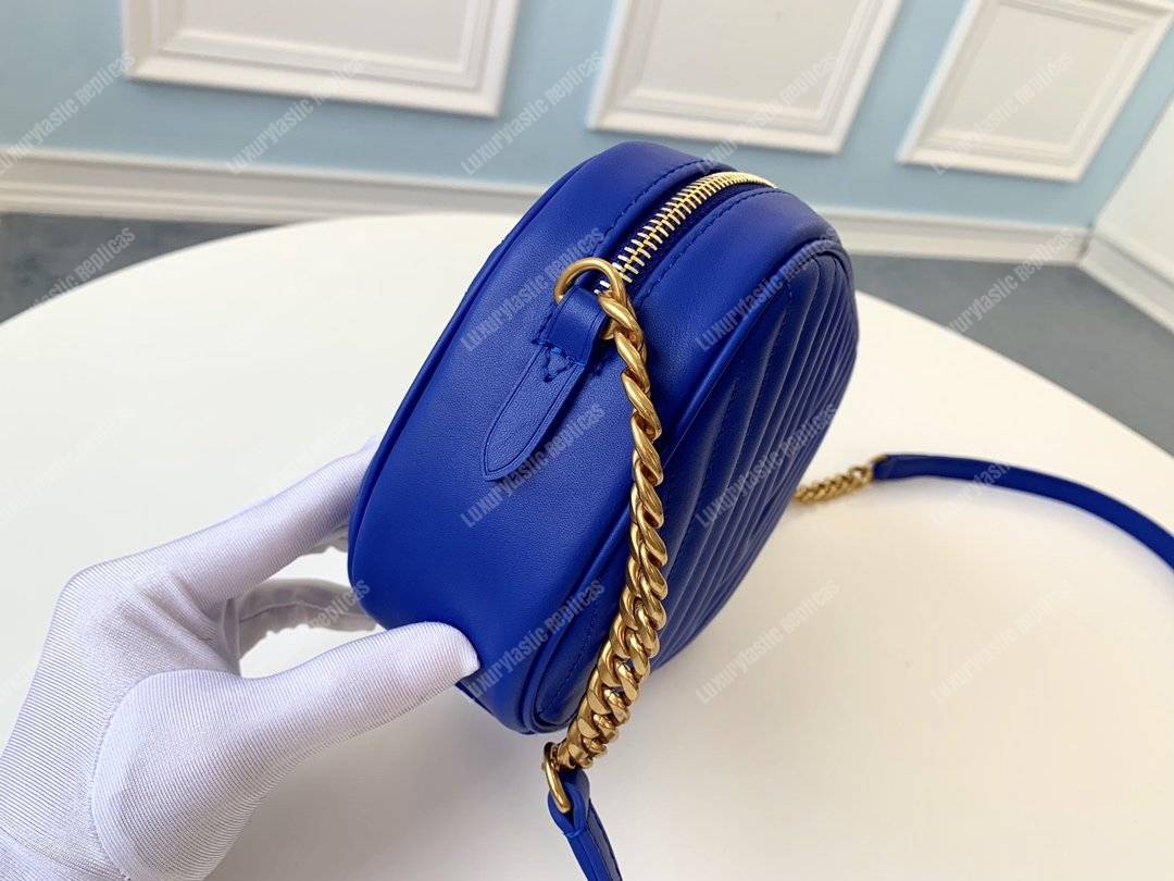 LV New Wave Camera Bag Bleu Neon
