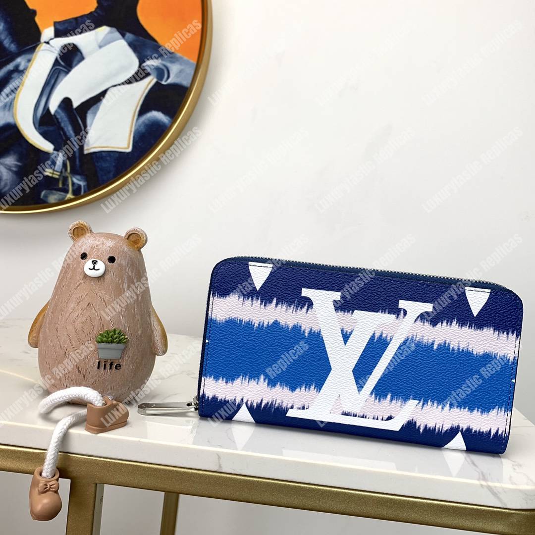 LV Escale Zippy Wallet Bleu