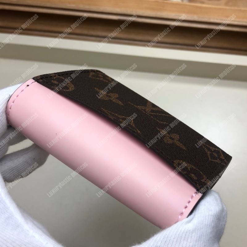 LV Zoé Wallet Monogram Rose Ballerine colored leather