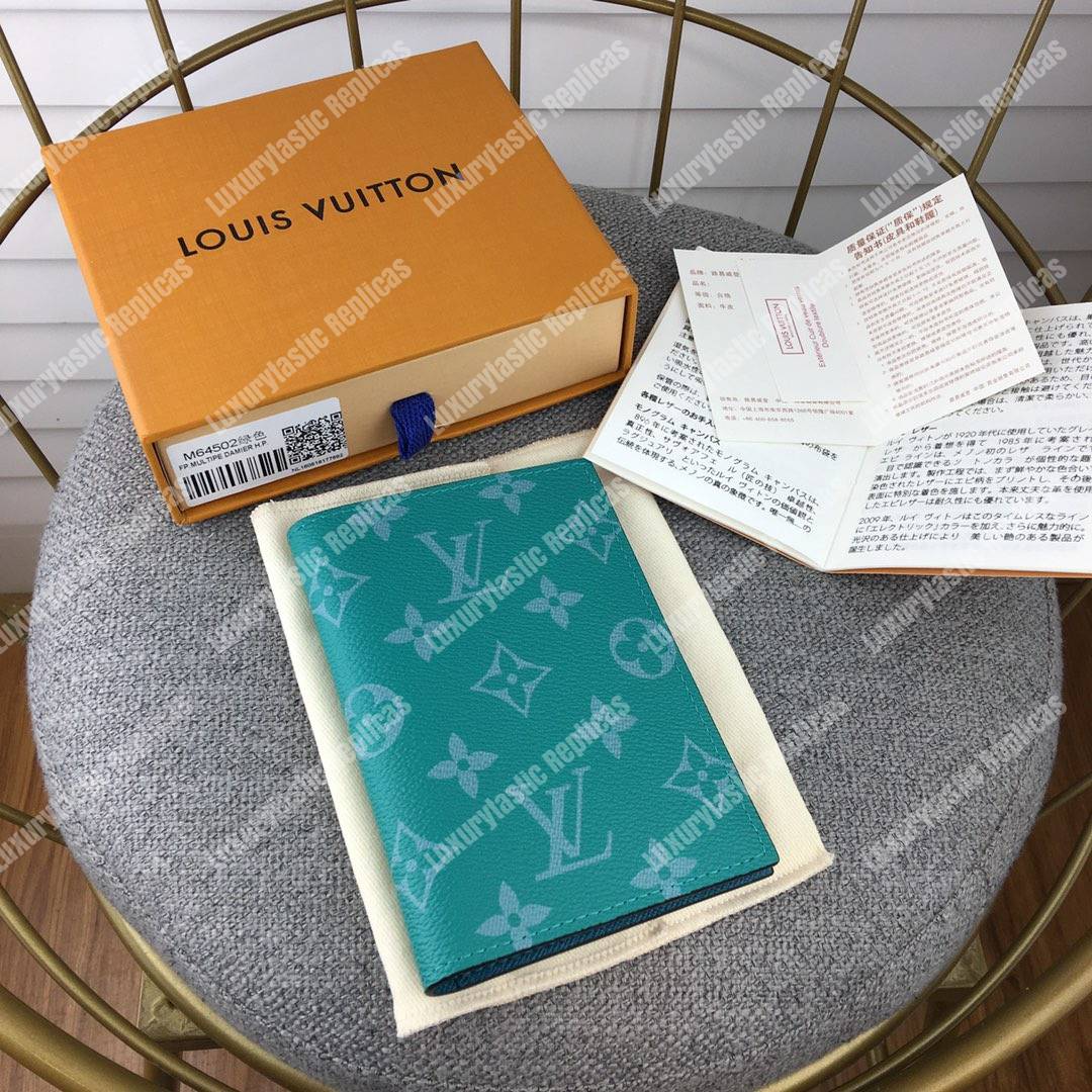 LV Passport Cover Taiga Monogram Vert