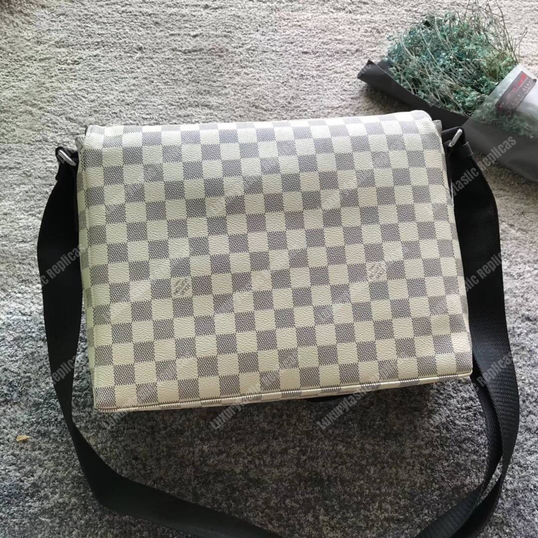 LV Matchpoint Messenger Damier Coastline
