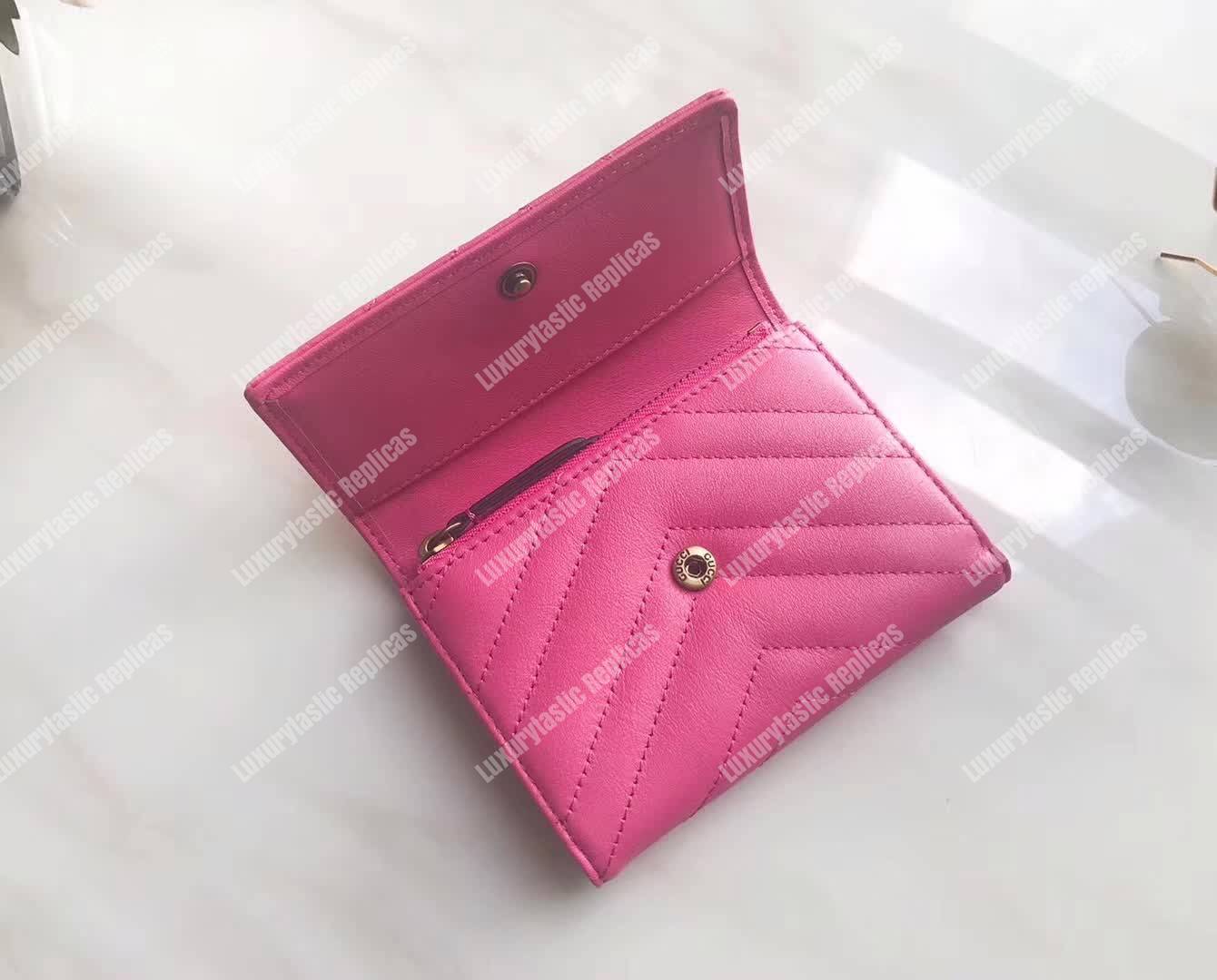 G*u*i gg marmont matelassé wallet bright pink