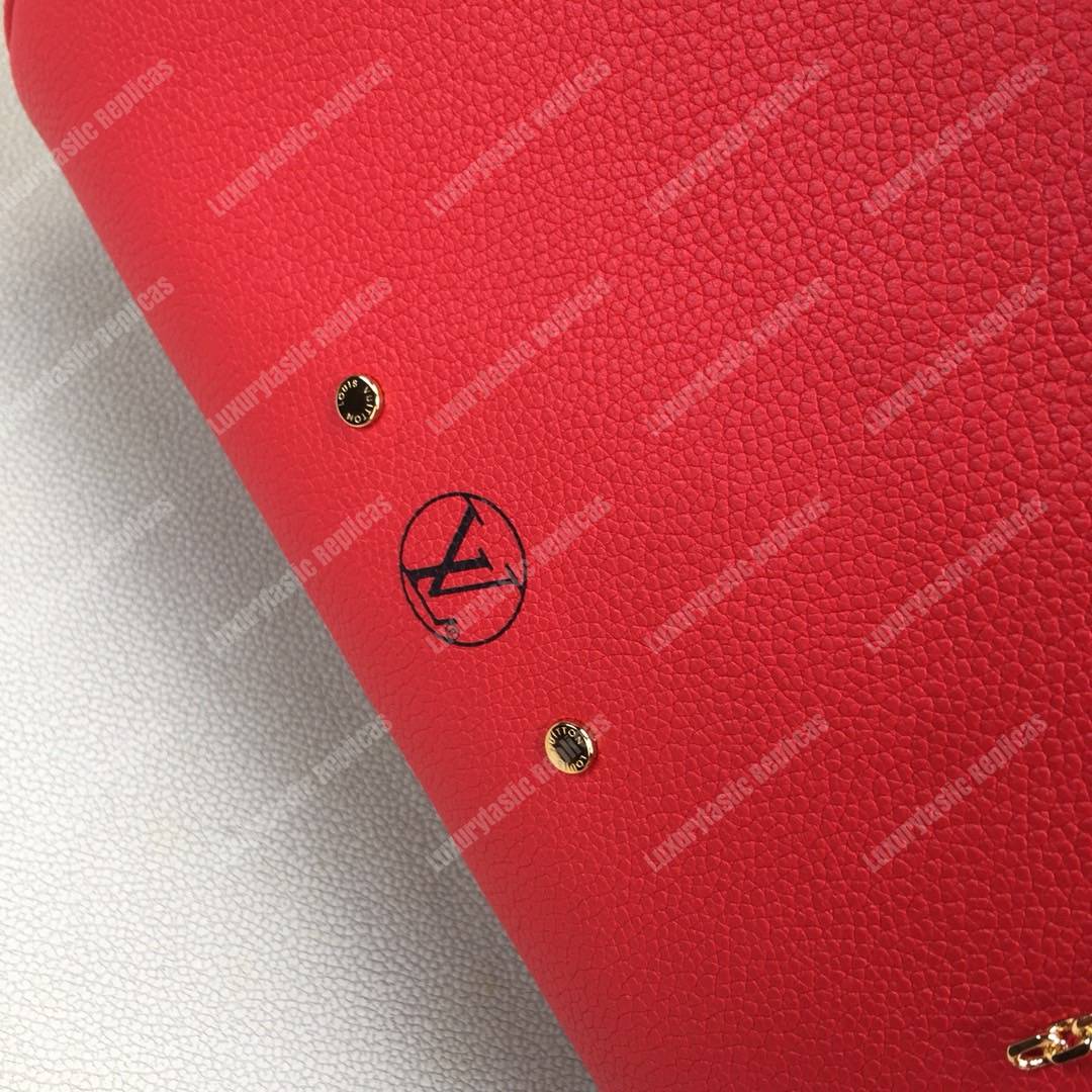 LV Milla PM Veau Nuage 9YR