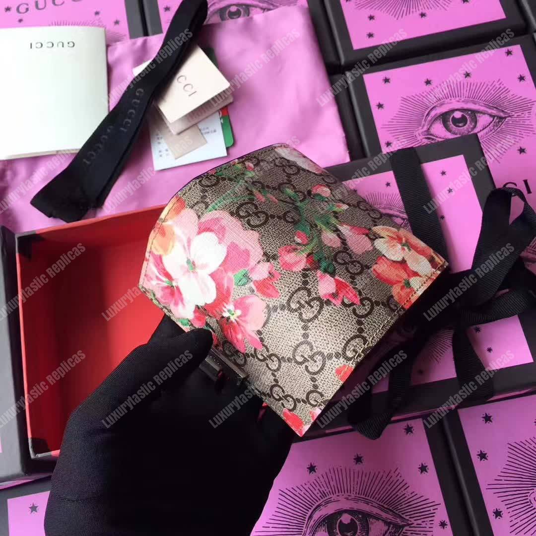 G*u*i gg blooms sup*e padlock wallet antique rose