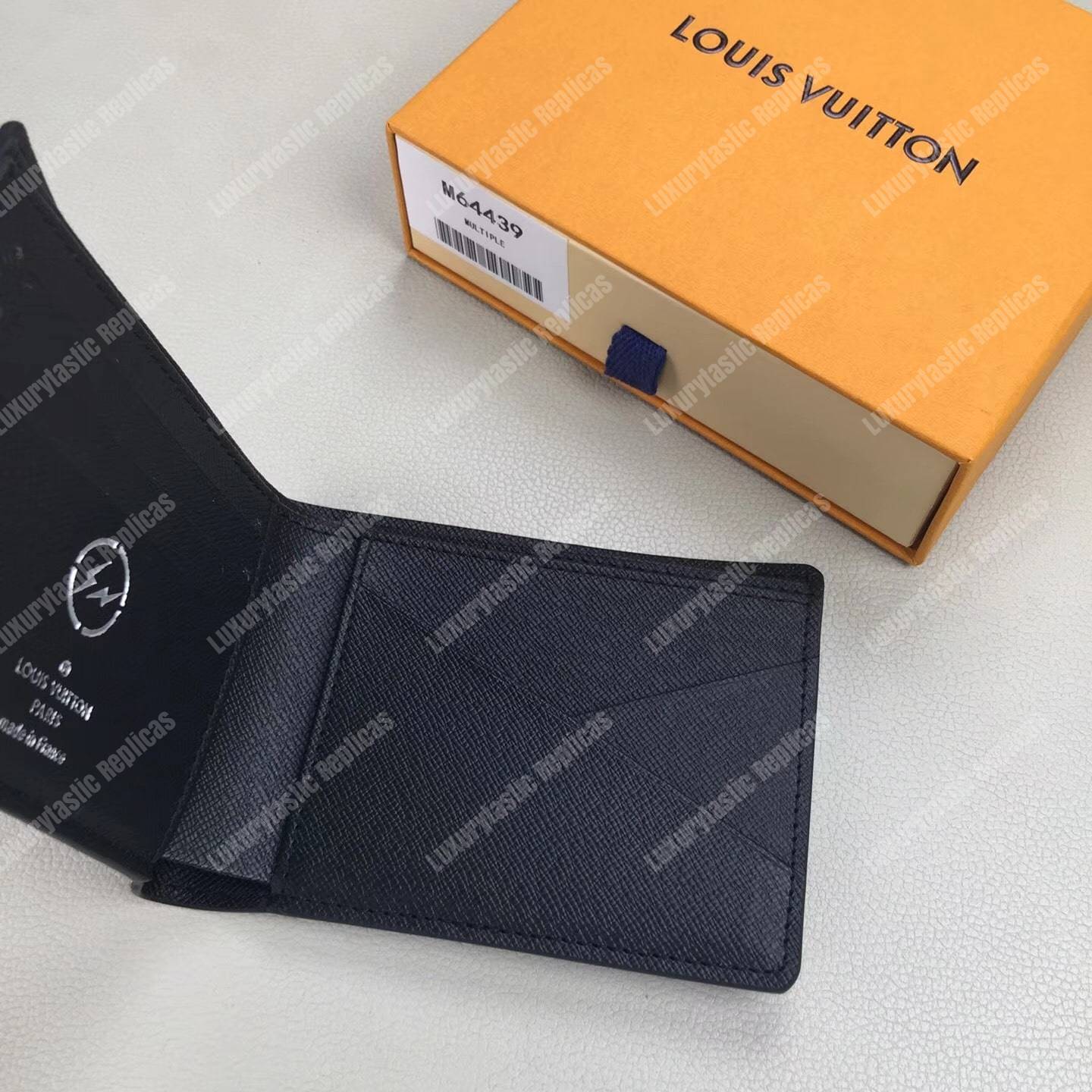 LV Multiple Wallet Monogram Eclipse Canvas HJ