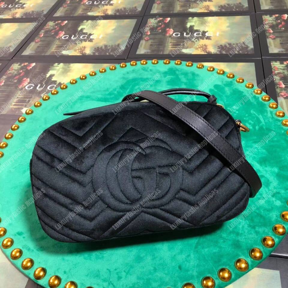 G*u*i gg marmont velvet small shoulder bag black