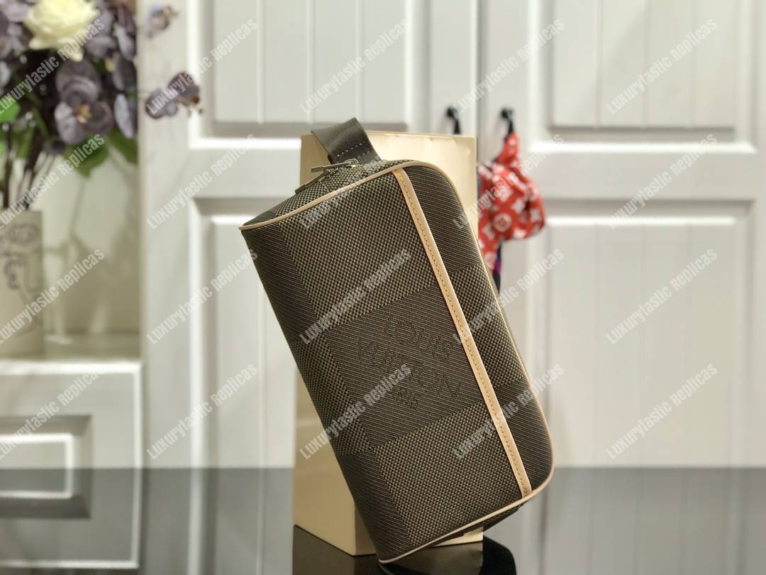 LV Acrobat Body Bag Waist Bag Damier Geant Terre
