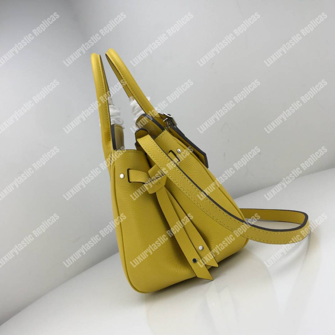 LV Milla PM Veau Nuage Vert Acide