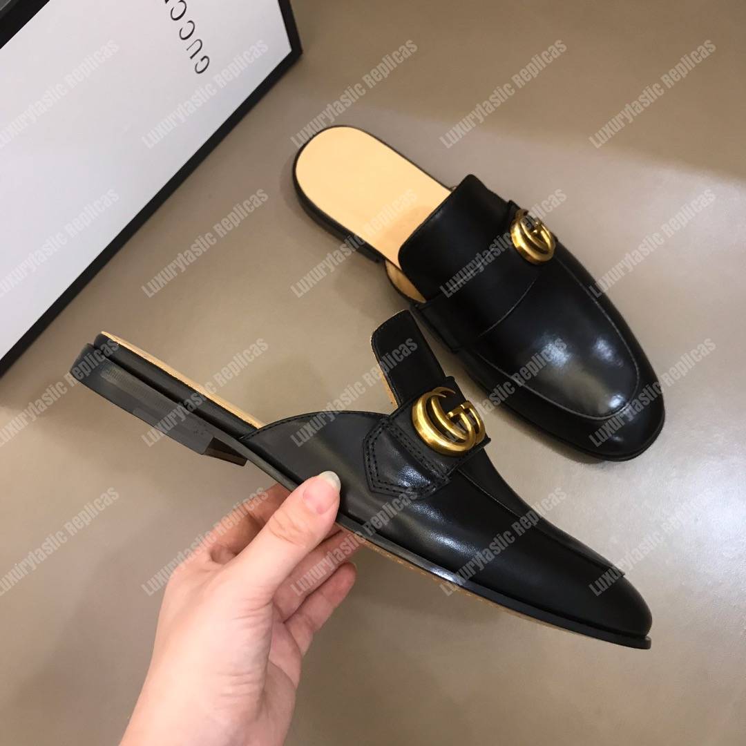 G*u*i leather slipper black