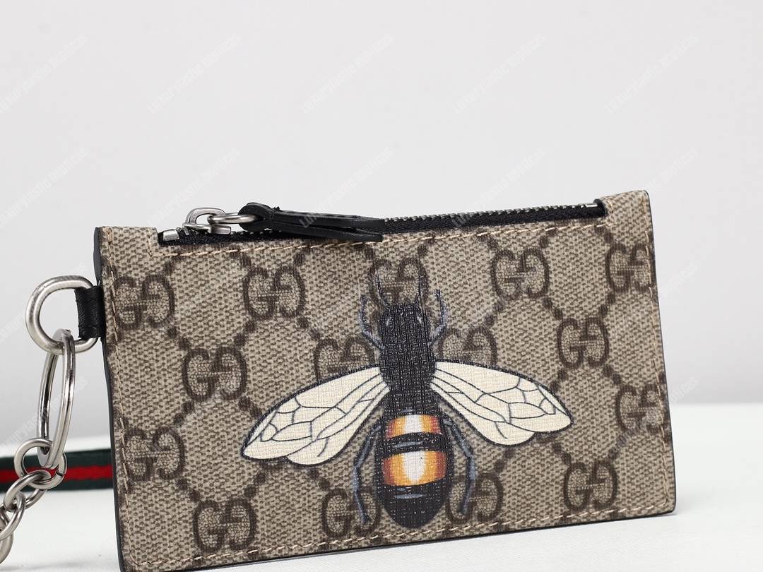 G*u*i bee print gg sup*e card case keychain strap
