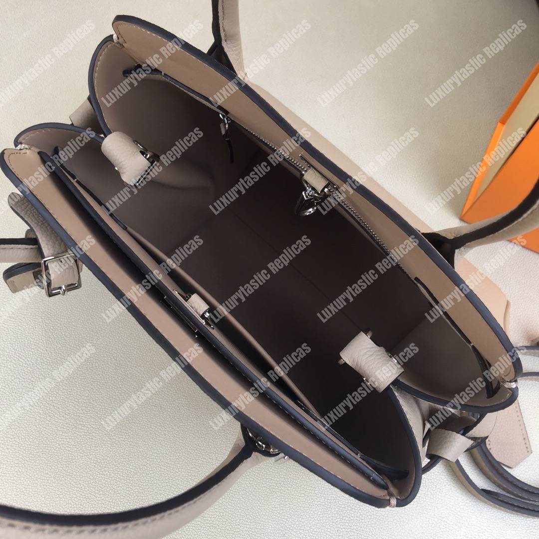 LV Milla PM Veau Nuage Cream