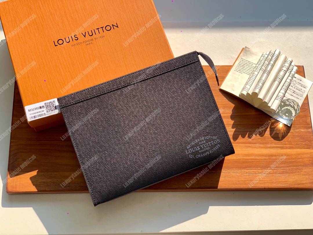 LV Pochette Voyage Black