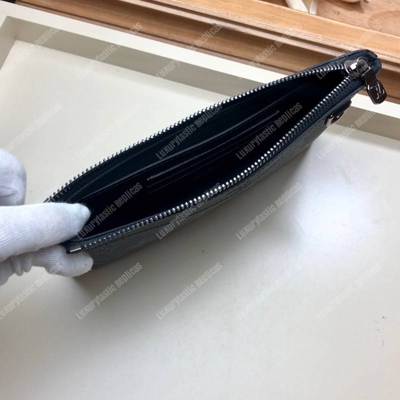 LV Discovery Pochette PM Monogram Eclipse Canvas