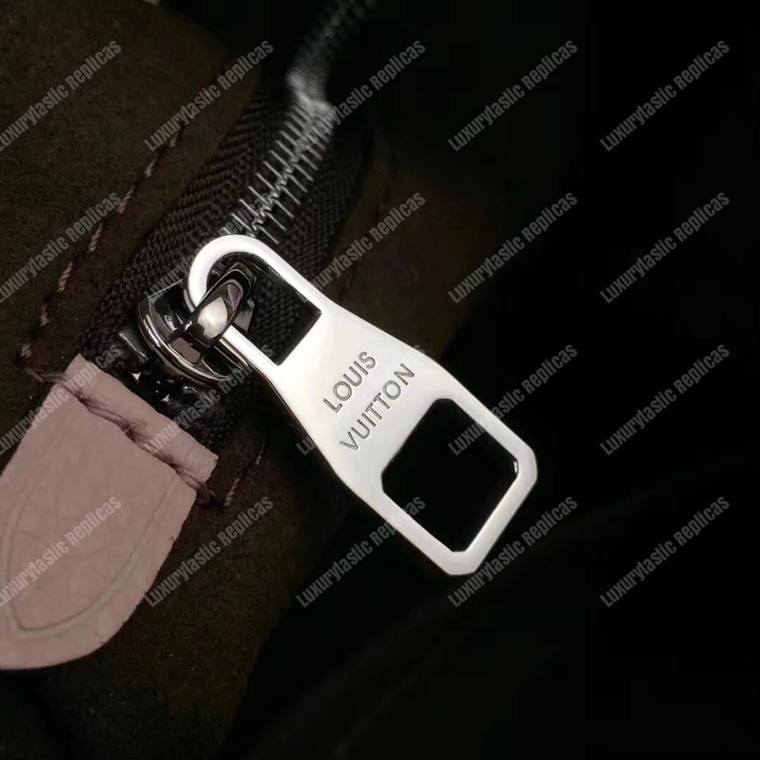 LV Babylone Chain BB Mahina Magnolia