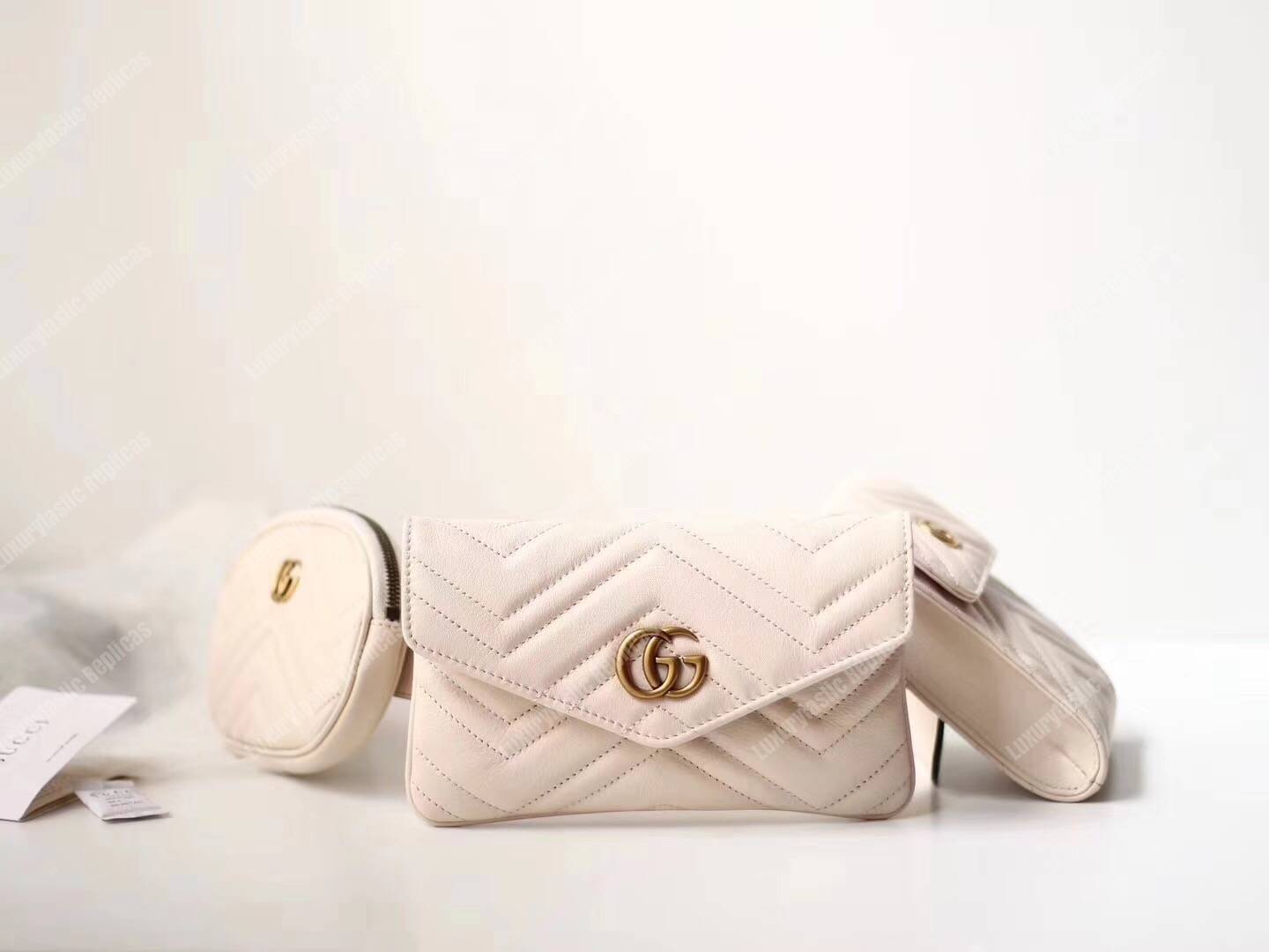 G*u*i gg marmont matelassé belt bag white