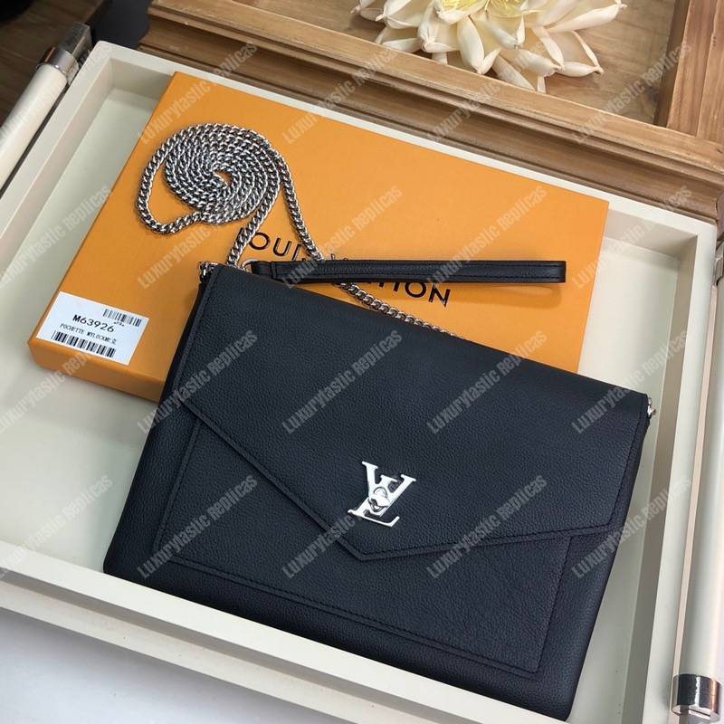 LV Pochette Mylockme Black