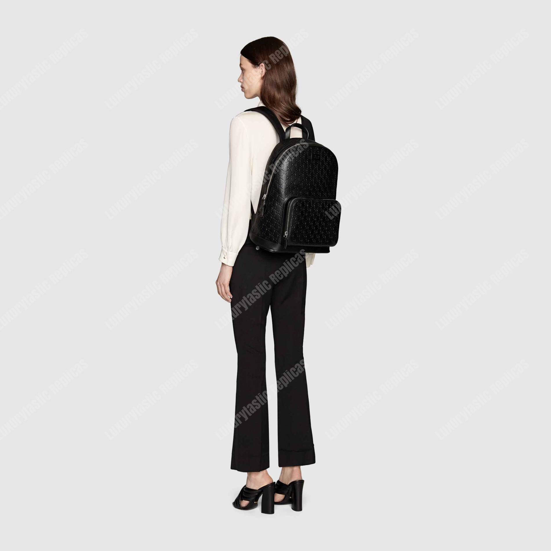 G*u*i signature leather backpack black