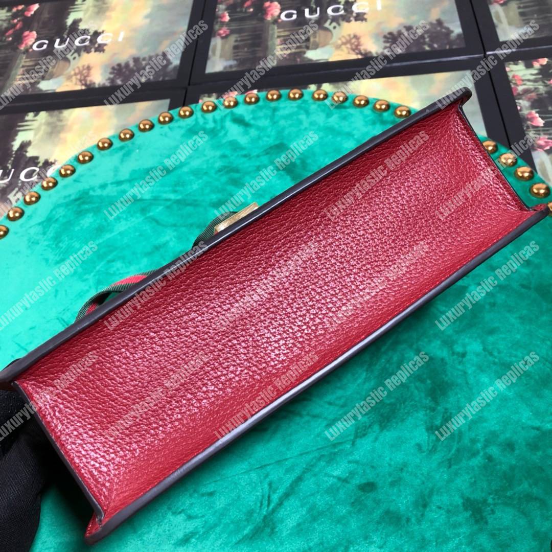 G*u*i gg sup*e canvas sylvie small shoulder bag red