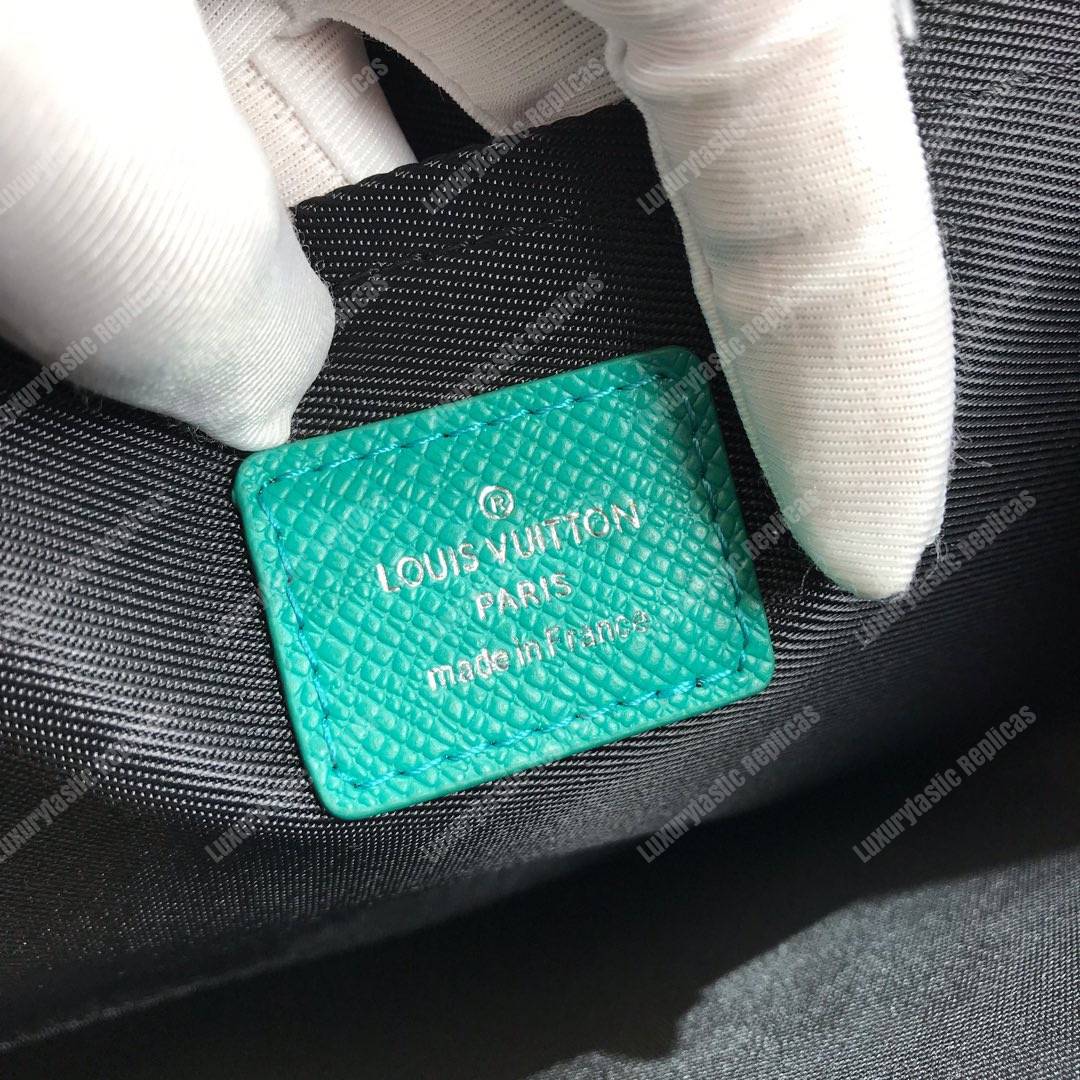 LV Discovery Pochette Monogram Vert
