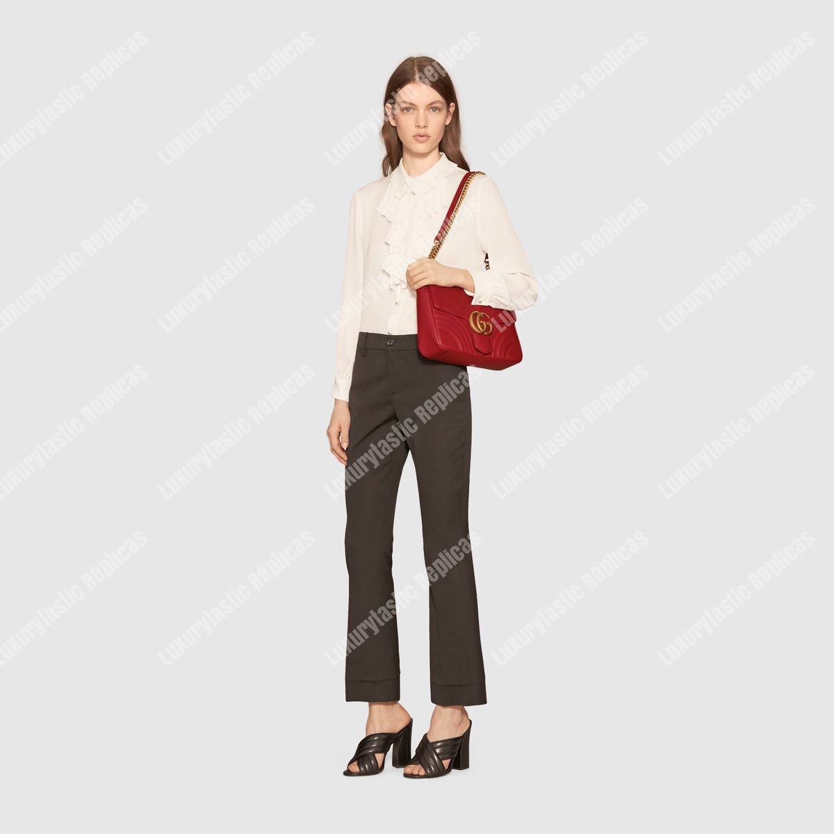 G*u*i gg marmont medium matelasse shoulder bag hibiscus red