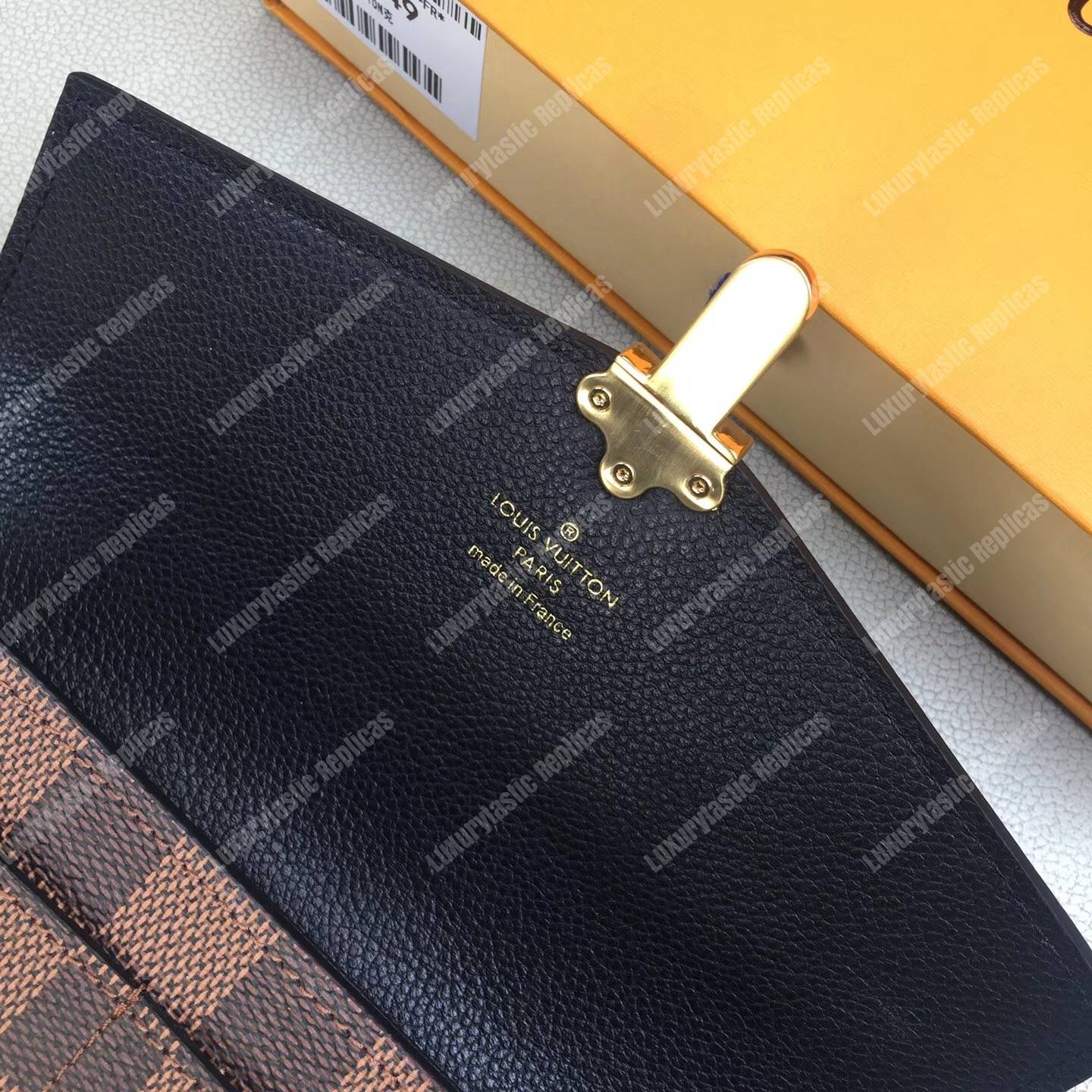 LV Clapton Wallet Damier Ebene Noir