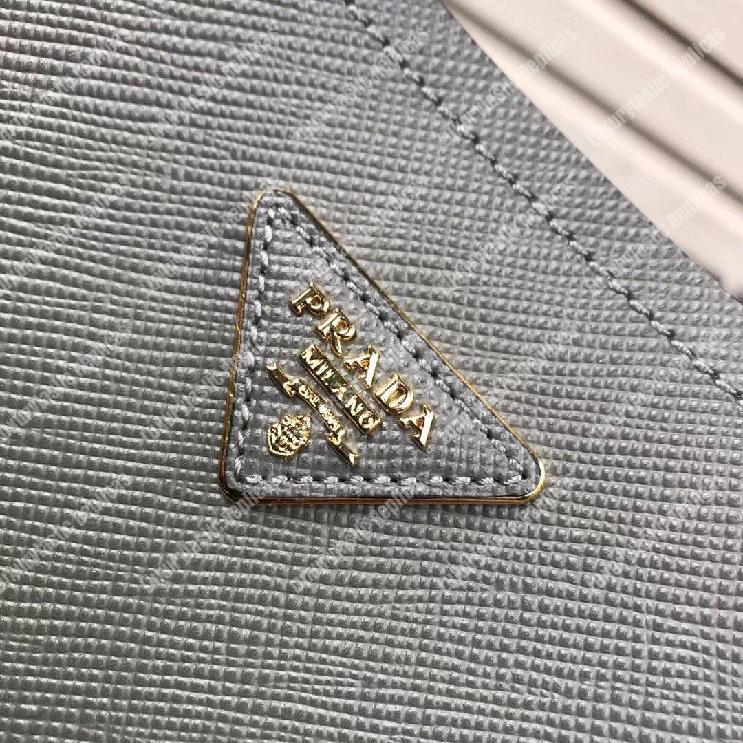 Pra*a panier medium bag grey