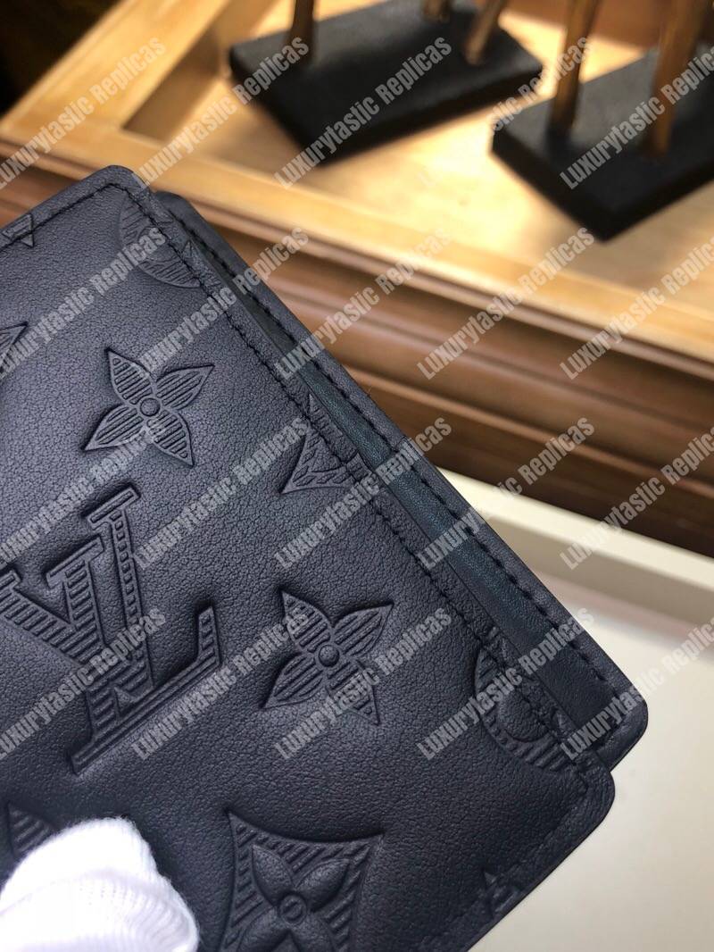 LV Pocket Organizer Taurillon Leather Noir
