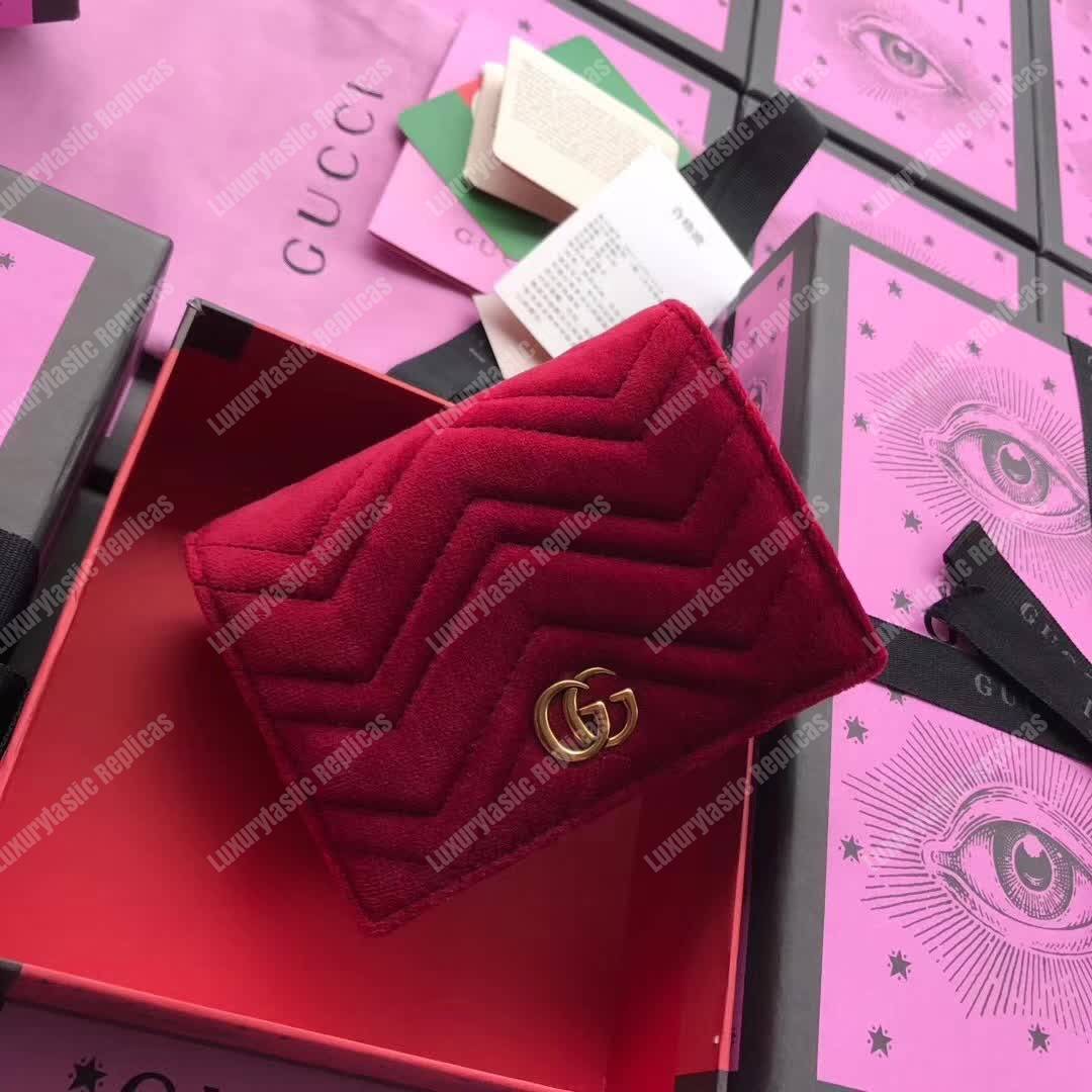 G*u*i gg marmont card case velvet maroon