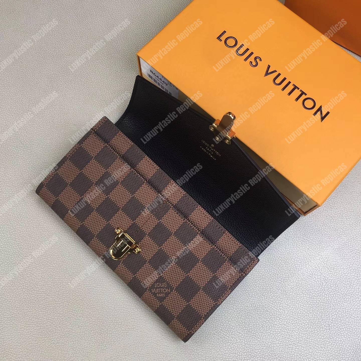 LV Clapton Wallet Damier Ebene Noir