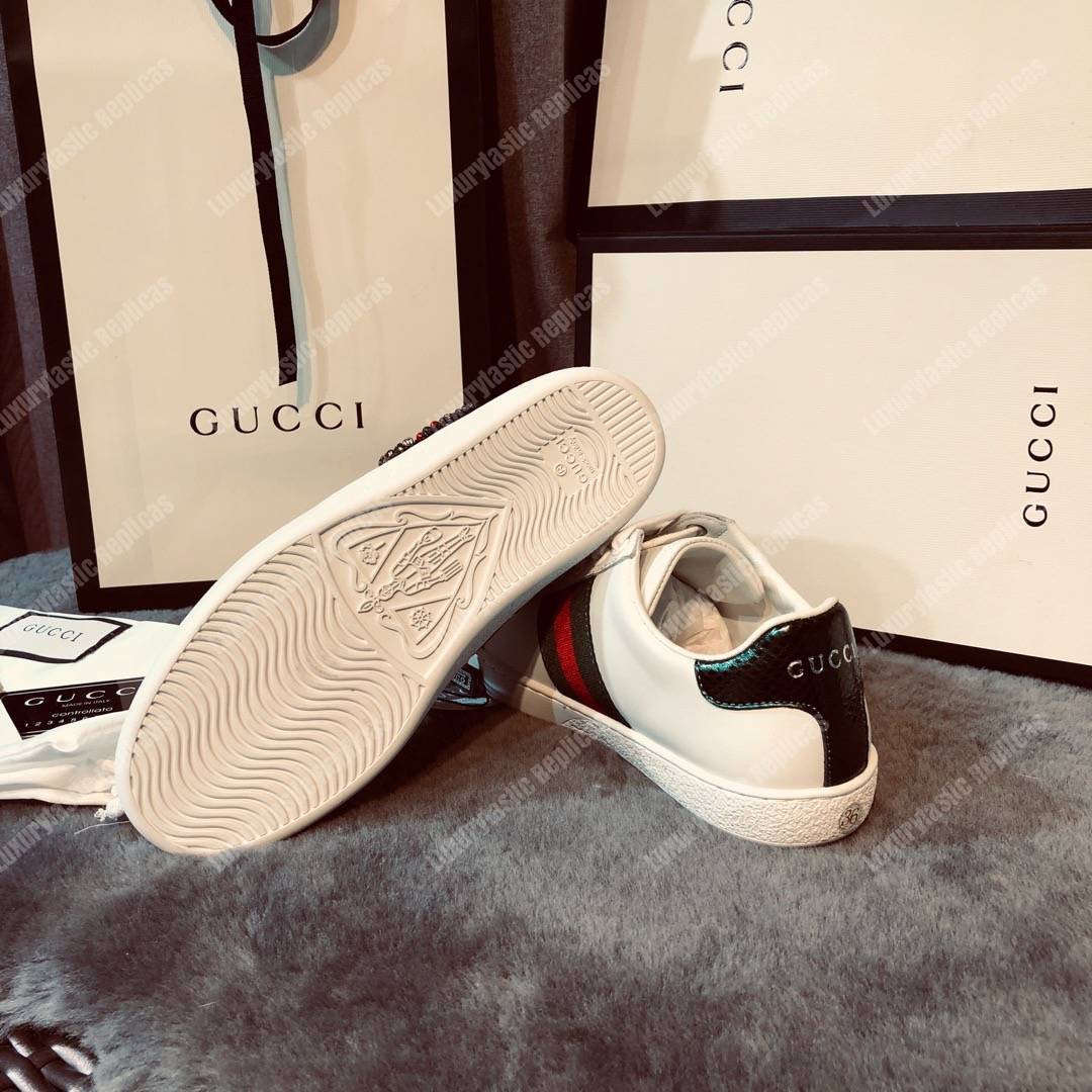 G*u*i ace embroidered arrow sneaker white