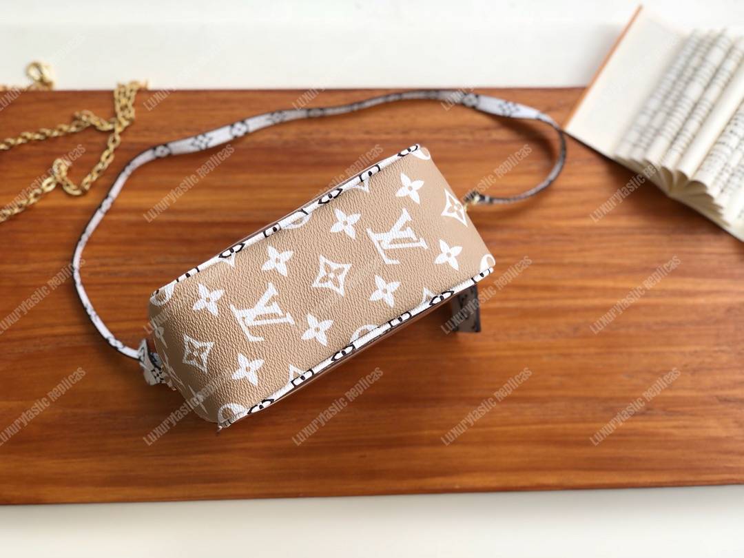 LV Beach Pouch Monogram Summer 2019 Khaki