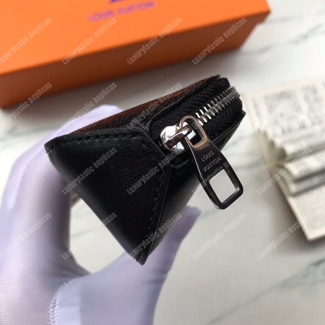 LV Pencile Pouch Elizabeth Black