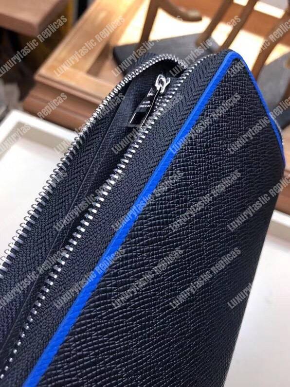 LV Zippy Wallet Vertical Taiga Leather