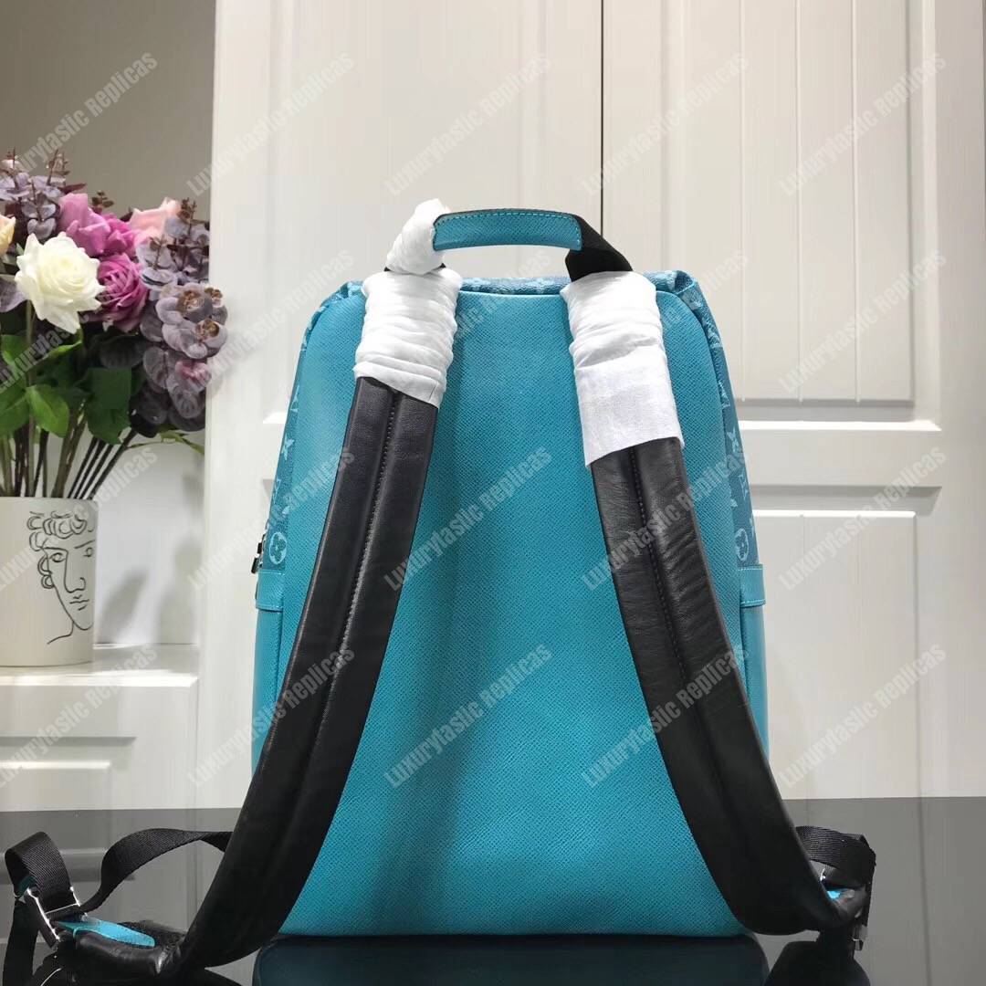 LV Discovery Backpack PM Taiga Leather Monogram Vert