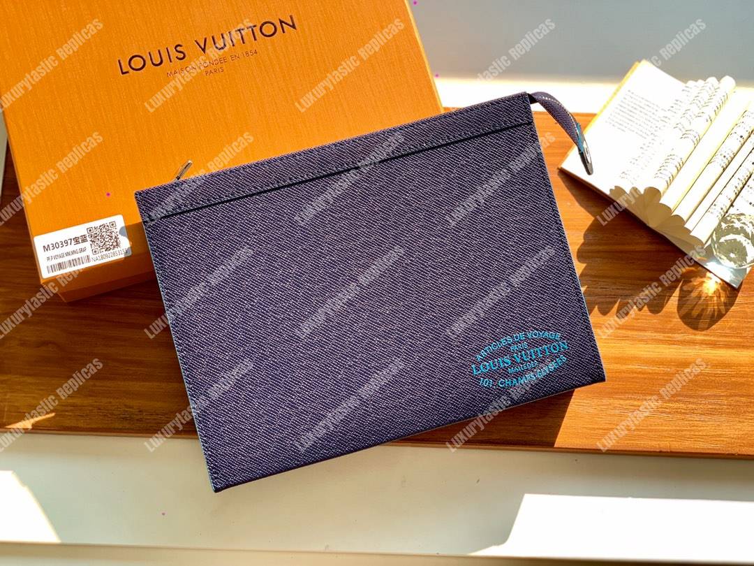 LV Pochette Voyage Bleu Marine